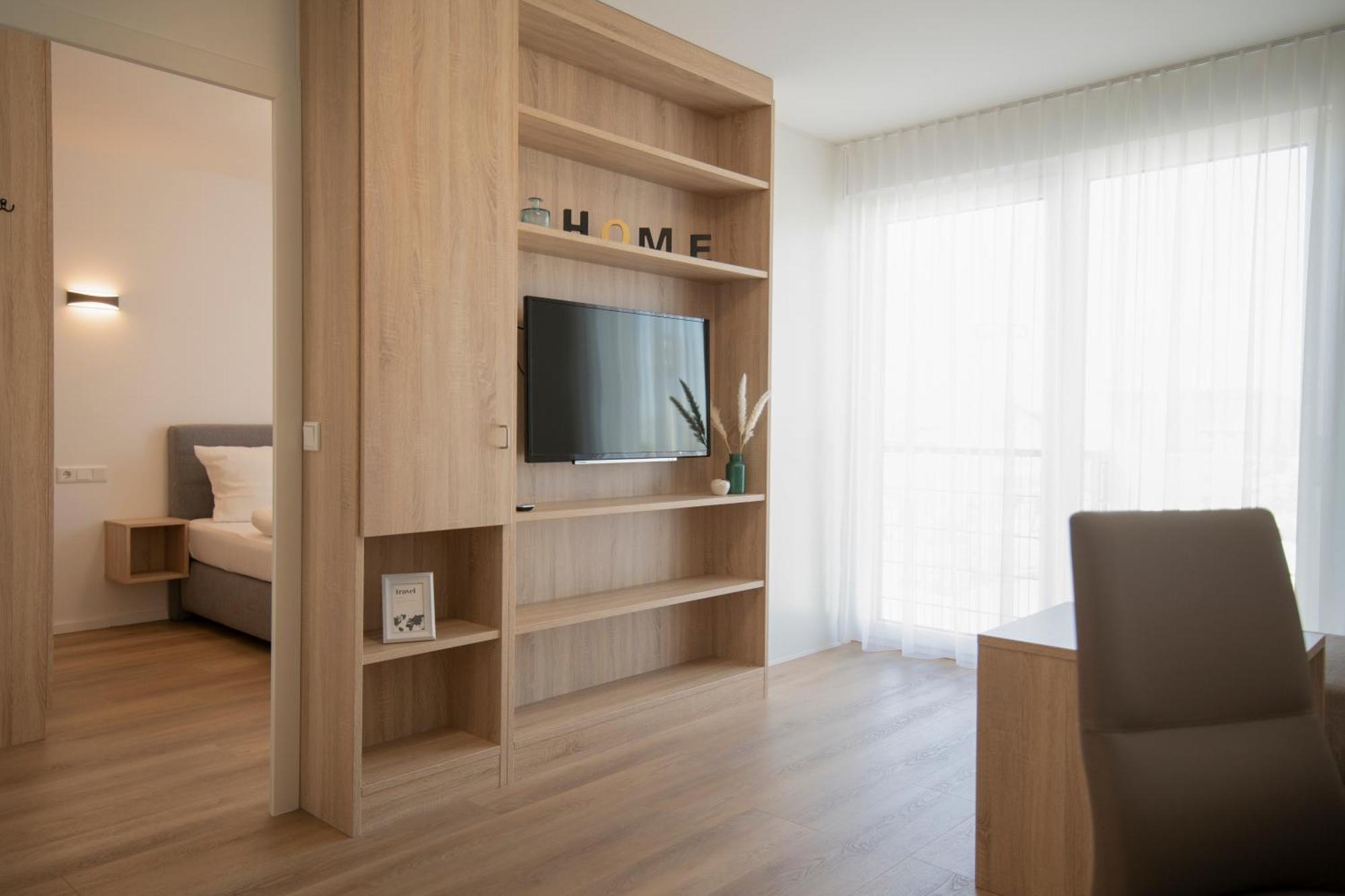 Smart & Stay Aparthotel Saarlouis Lisdorf - Self-Check-In - Free Parking Экстерьер фото